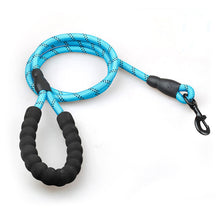 Load image into Gallery viewer, GD™ - Reflective & Tangle Free Pet Leash 4.92 ft